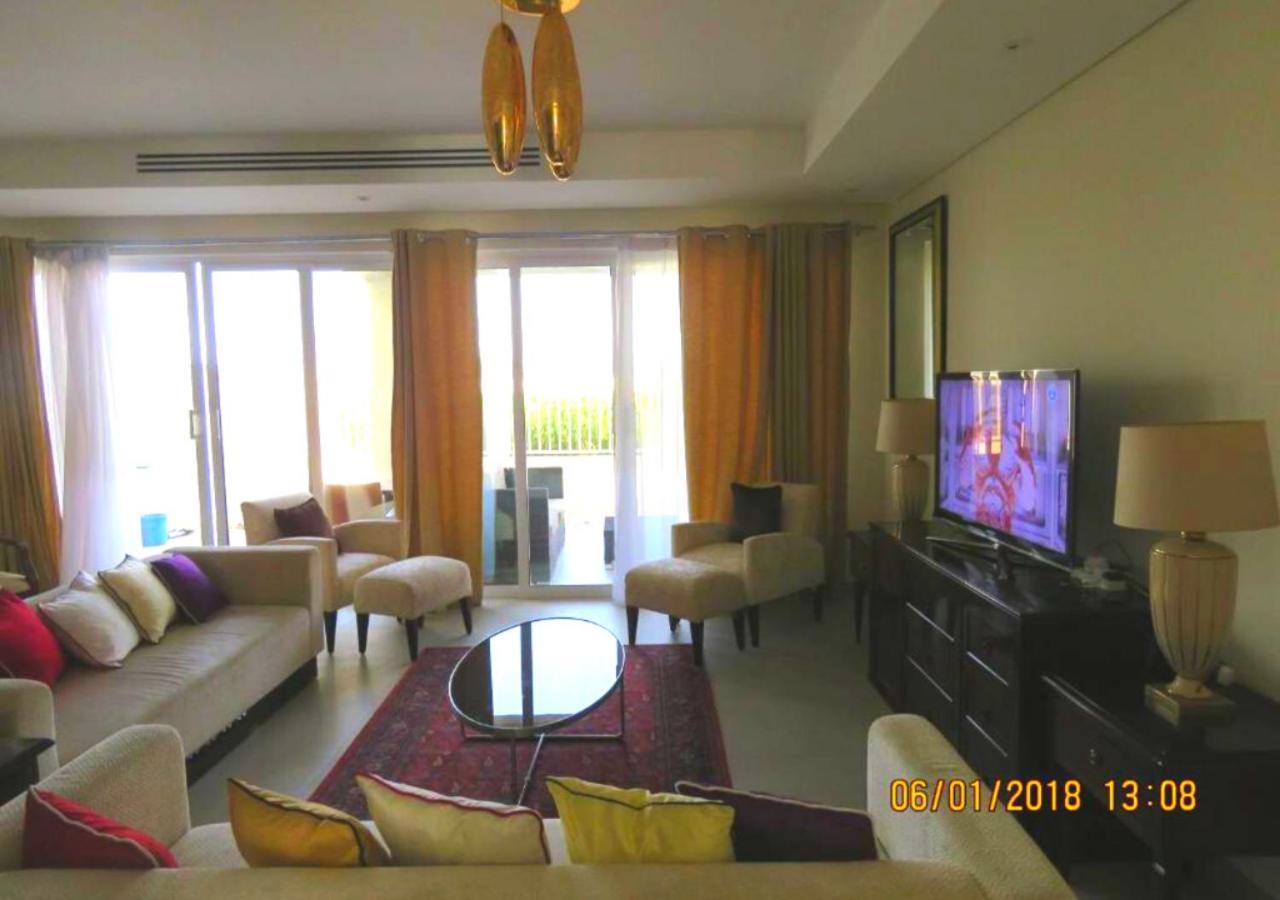 Holiday Home 3 Bedroom Seaview Ras al-Khaimah Exteriör bild
