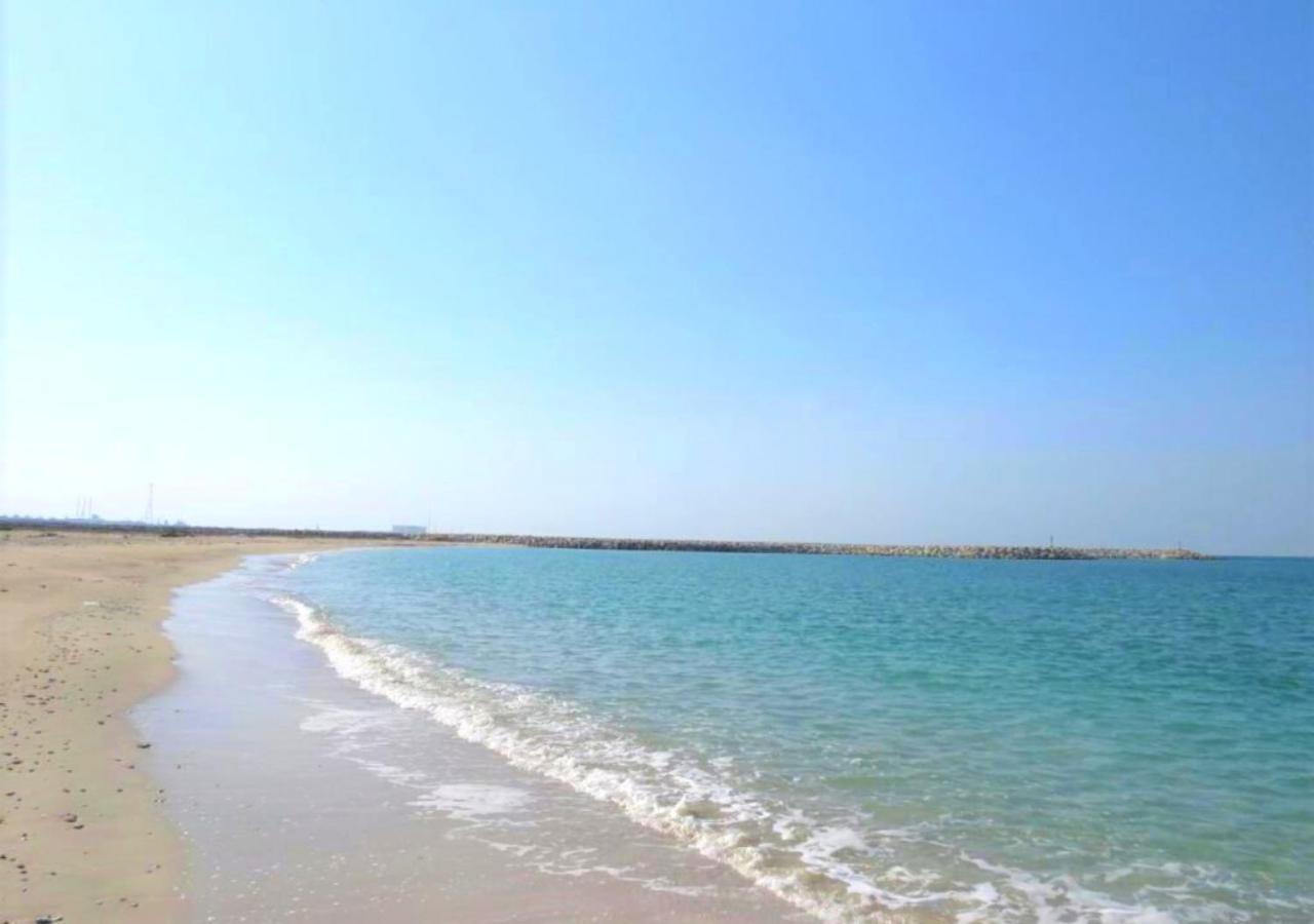 Holiday Home 3 Bedroom Seaview Ras al-Khaimah Exteriör bild