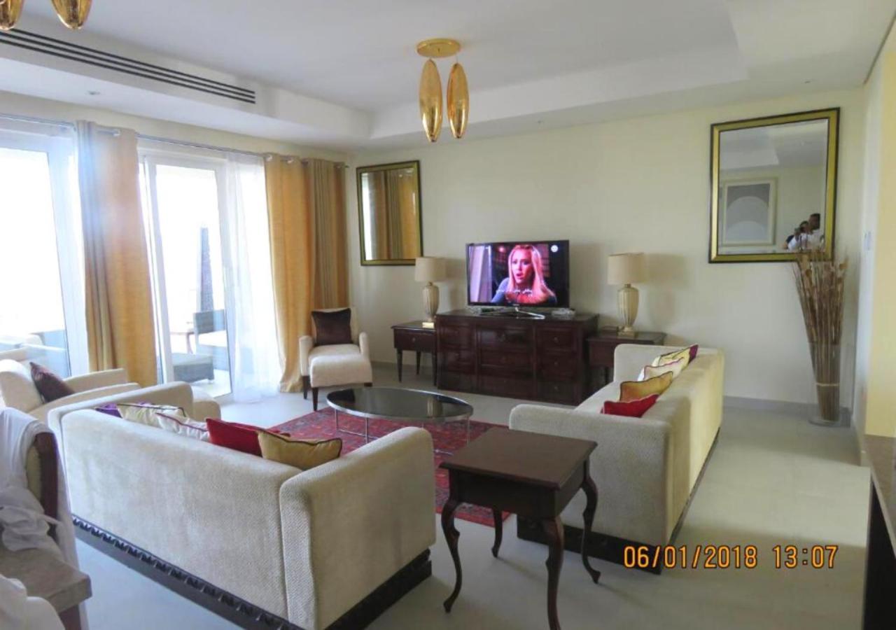 Holiday Home 3 Bedroom Seaview Ras al-Khaimah Exteriör bild