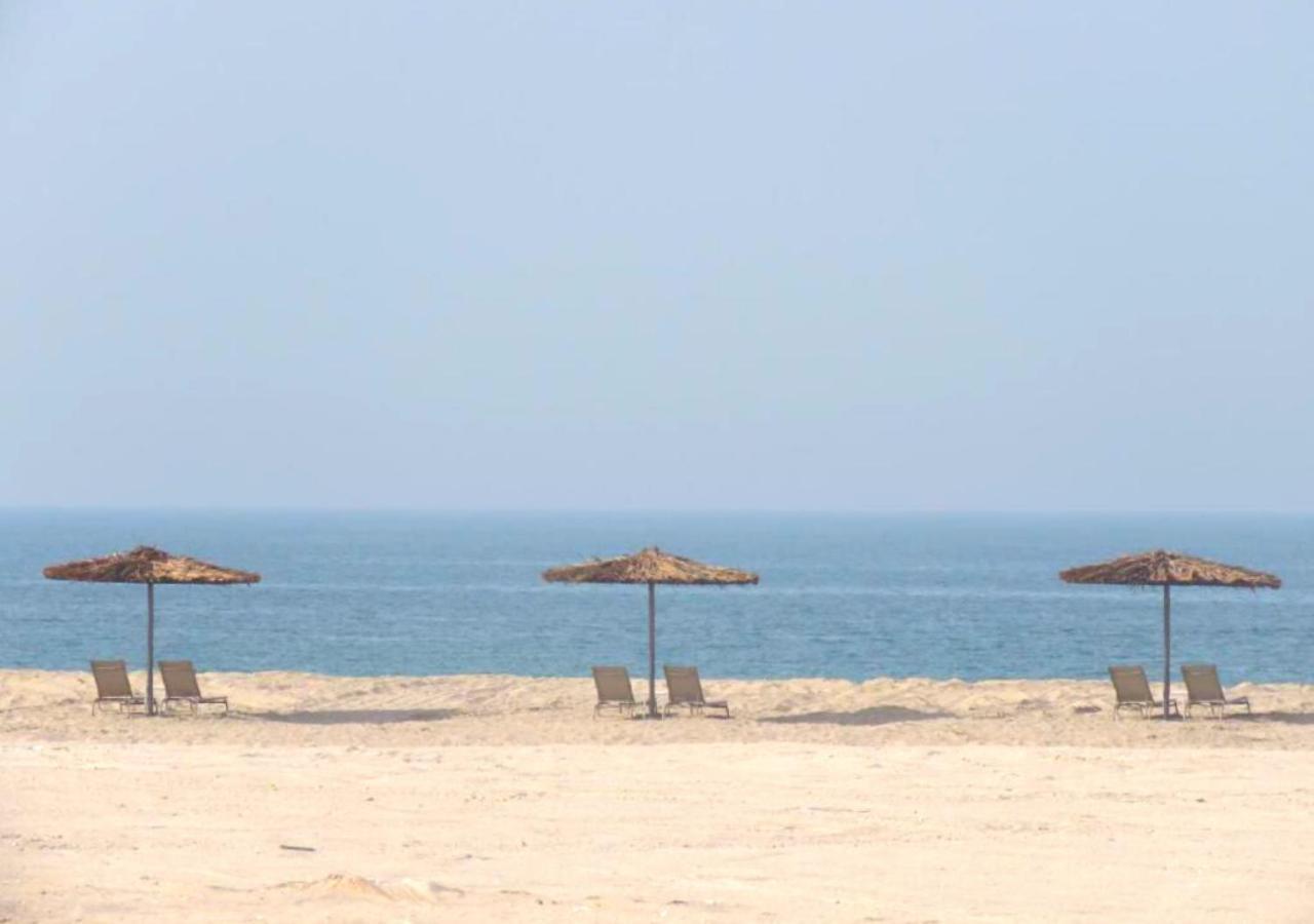 Holiday Home 3 Bedroom Seaview Ras al-Khaimah Exteriör bild