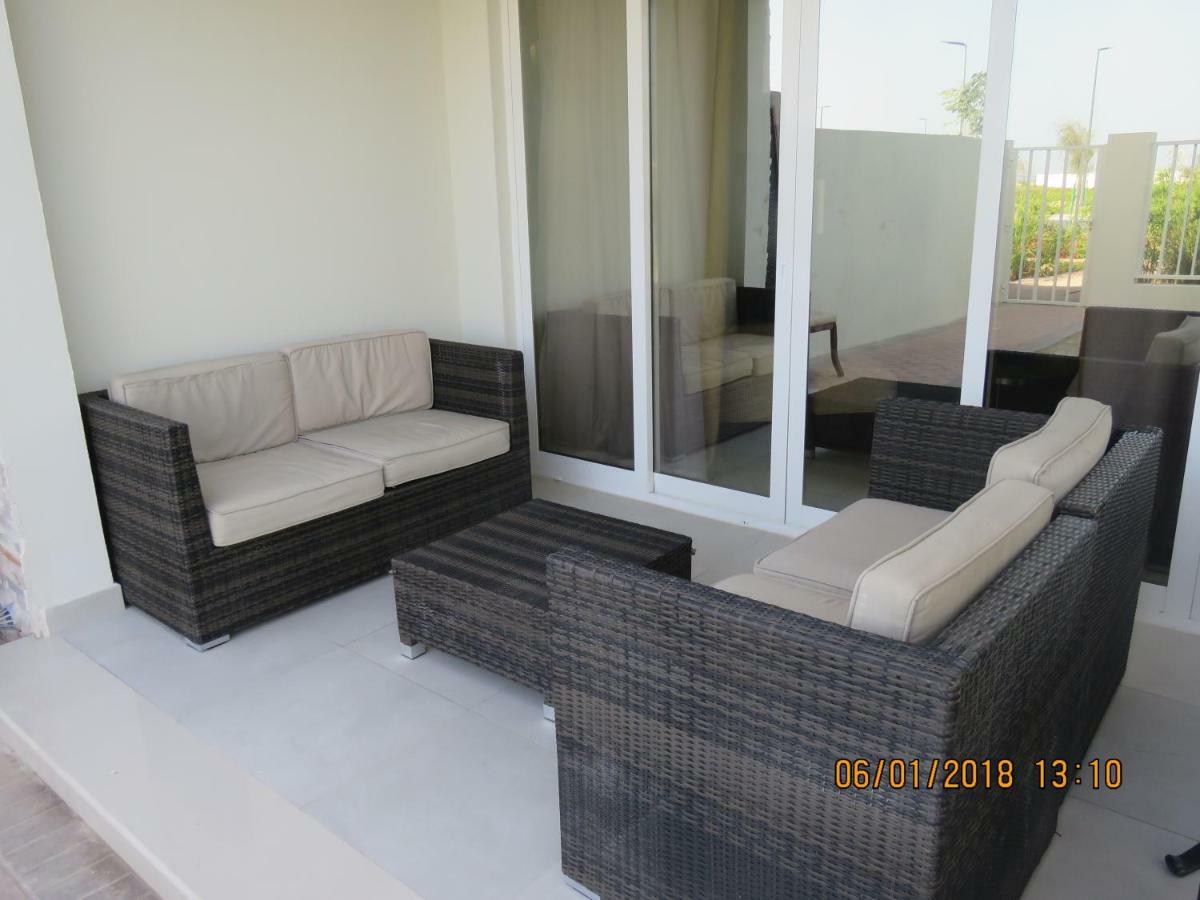 Holiday Home 3 Bedroom Seaview Ras al-Khaimah Exteriör bild